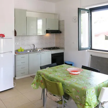 Apartman Casa Girasole 215s